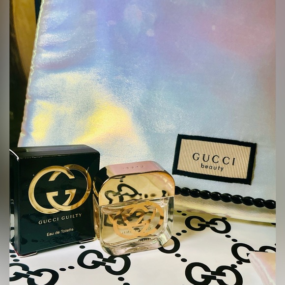 Gucci Beauty Flora Pouch/Makeup Zipped Bag Pearl Bundle - Picture 5 of 15